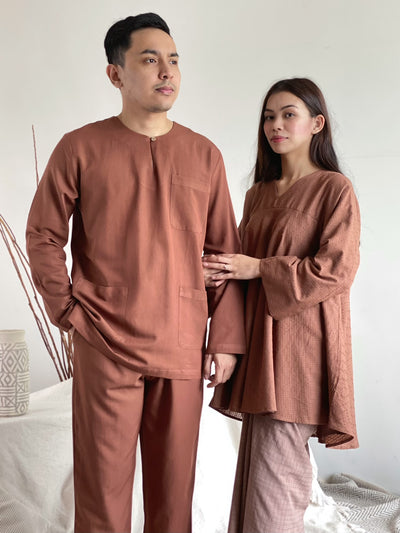 MALIK Teluk Belanga Baju Melayu Set in Cocoa