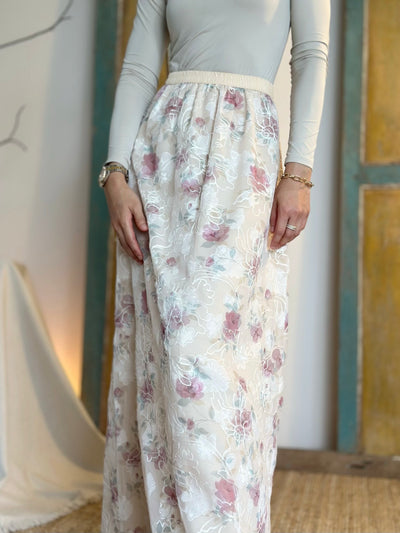 NILA Skirt in Vanilla Rose