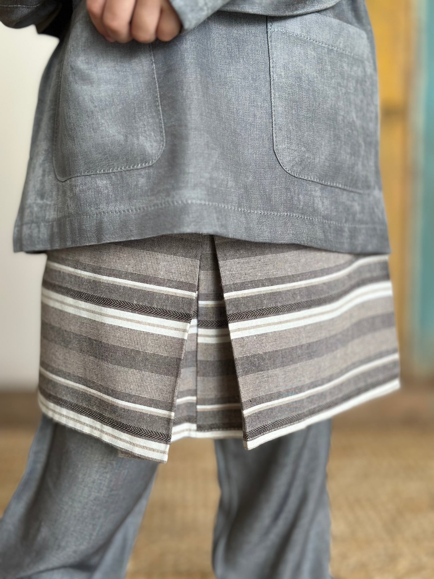 AYUB Instant Pelikat Style Samping in Slate Stripes