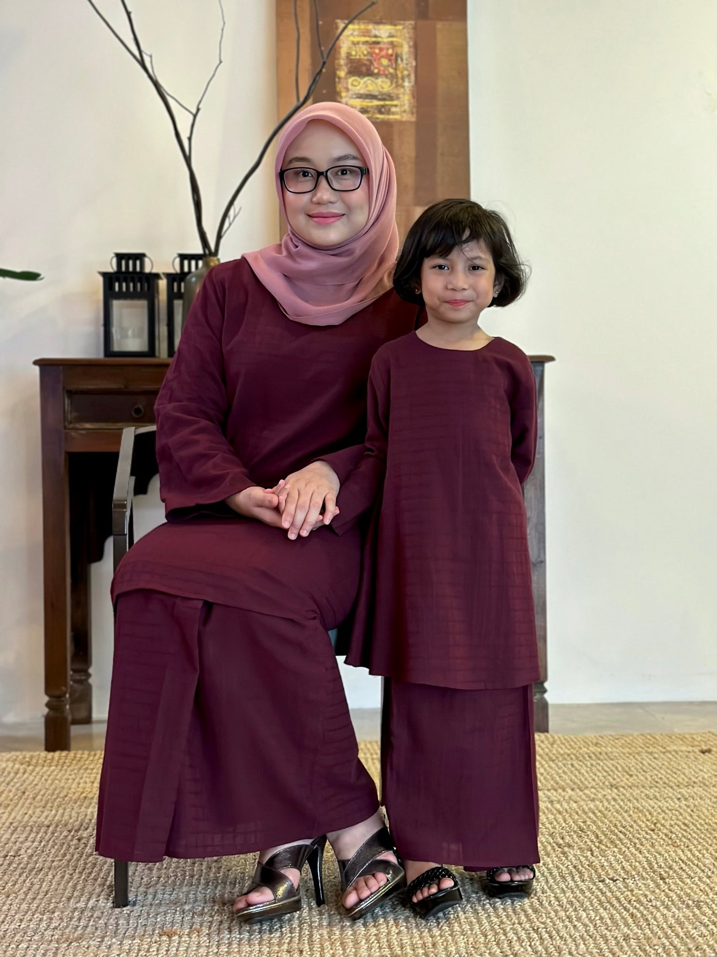 MELATI Kurung Pahang Set in Tyrian