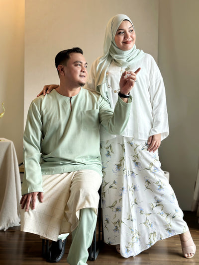 MALIK Teluk Belanga Baju Melayu Set in Mint